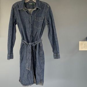Lauren Ralph Lauren Belted shirt dress. Size small 100% cotton great condition